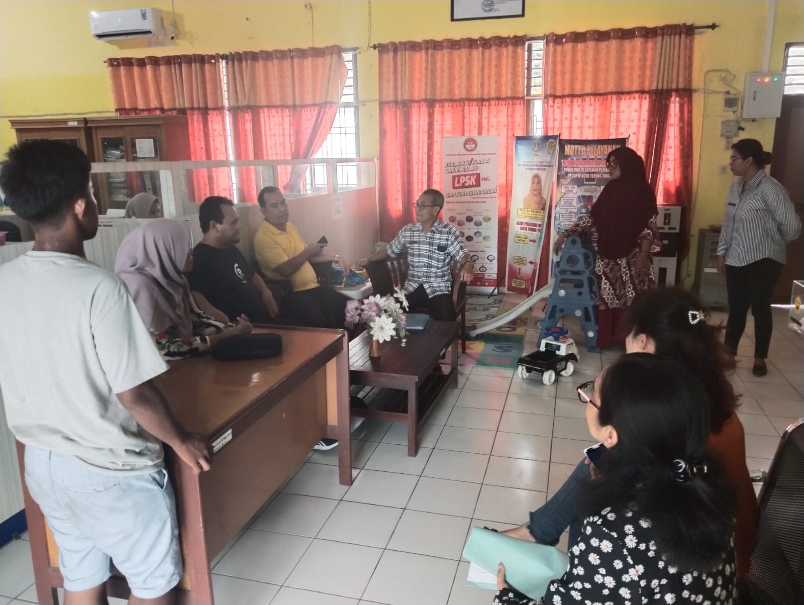 Dinas sosial kota tebing tinggiDinsos Koordinasi Dengan DP3APM Terkait Anak Terlantar dan Dugaan Eksploitasi Anak