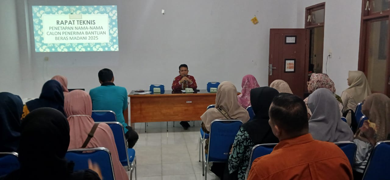 Dinas sosial kota tebing tinggiDinas Sosial Kota Tebing Tinggi Laksanakan Rapat Koordinasi Penerima Bantuan Beras Madani 2025 Bersama Kelurahan se Kota Tebing Tinggi
